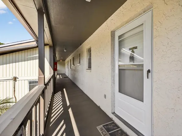 4533 Marine Pkwy Unit 203, New Port Richey, FL 34652