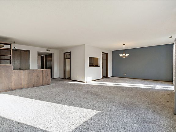 4th image of 428 29th Street Dr SE APT 16