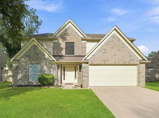 4007 Dogwood Dr, Pearland, TX 77584