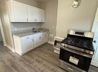 78 Waverly St #3R, Worcester, MA 01604