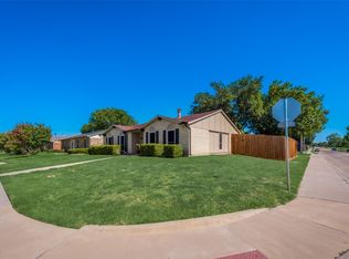 8010 Woodside Rd, Rowlett, TX 75088