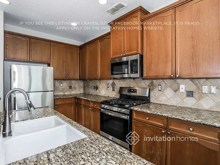 3584 Rainsong Cir — Photo 8