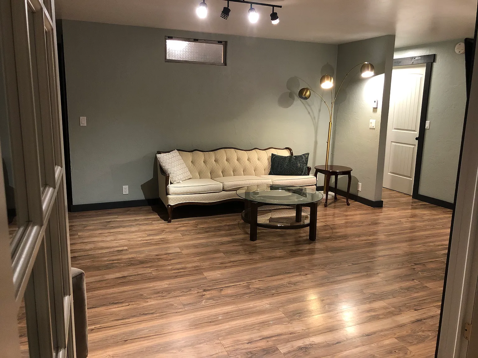 161 W Pacific Ave — Photo 2