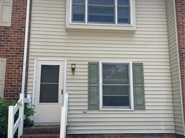 2804 Oak Hill Dr, Williamsburg, VA 23185