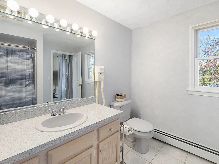 42 Rollingwood Dr — Photo 36