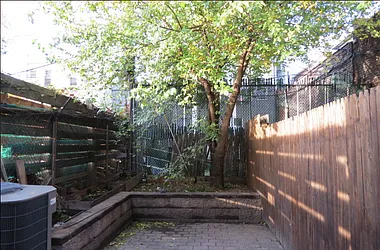 Rented by SCOUTBK.COM