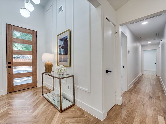 4004 Candlenut Ln, Dallas, TX 75244 | Zillow