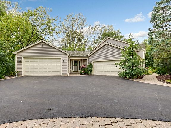 4th image of 2147 Kenton Ln