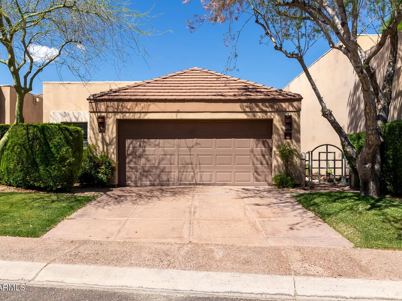 2 bed, 1785 sqft, $4,300 — Photo 2