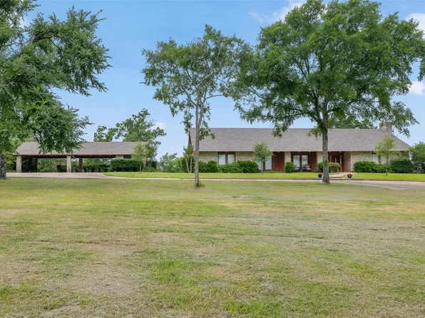 4732 W Us Highway 79, Franklin, TX 77856