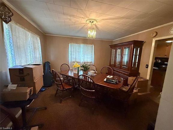 4th image of 309 Berry Garden Rd