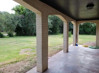 17326 County Road 207, Angleton, TX 77515