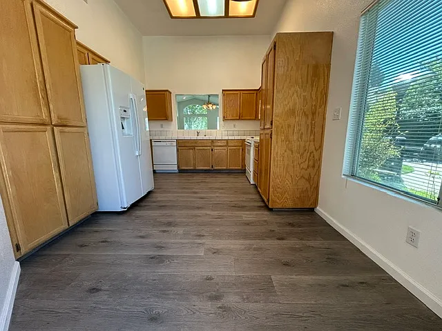 9174 Echo Ridge Ct — Photo 12