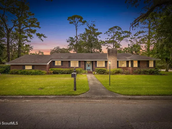 302 Reynolds St, Brunswick, GA 31520