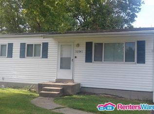 1204 Rhea Ave, Saint Louis, MO 63138