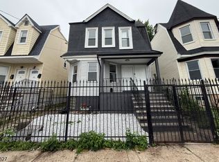 1 9th Ave #1, East Orange, NJ 07018