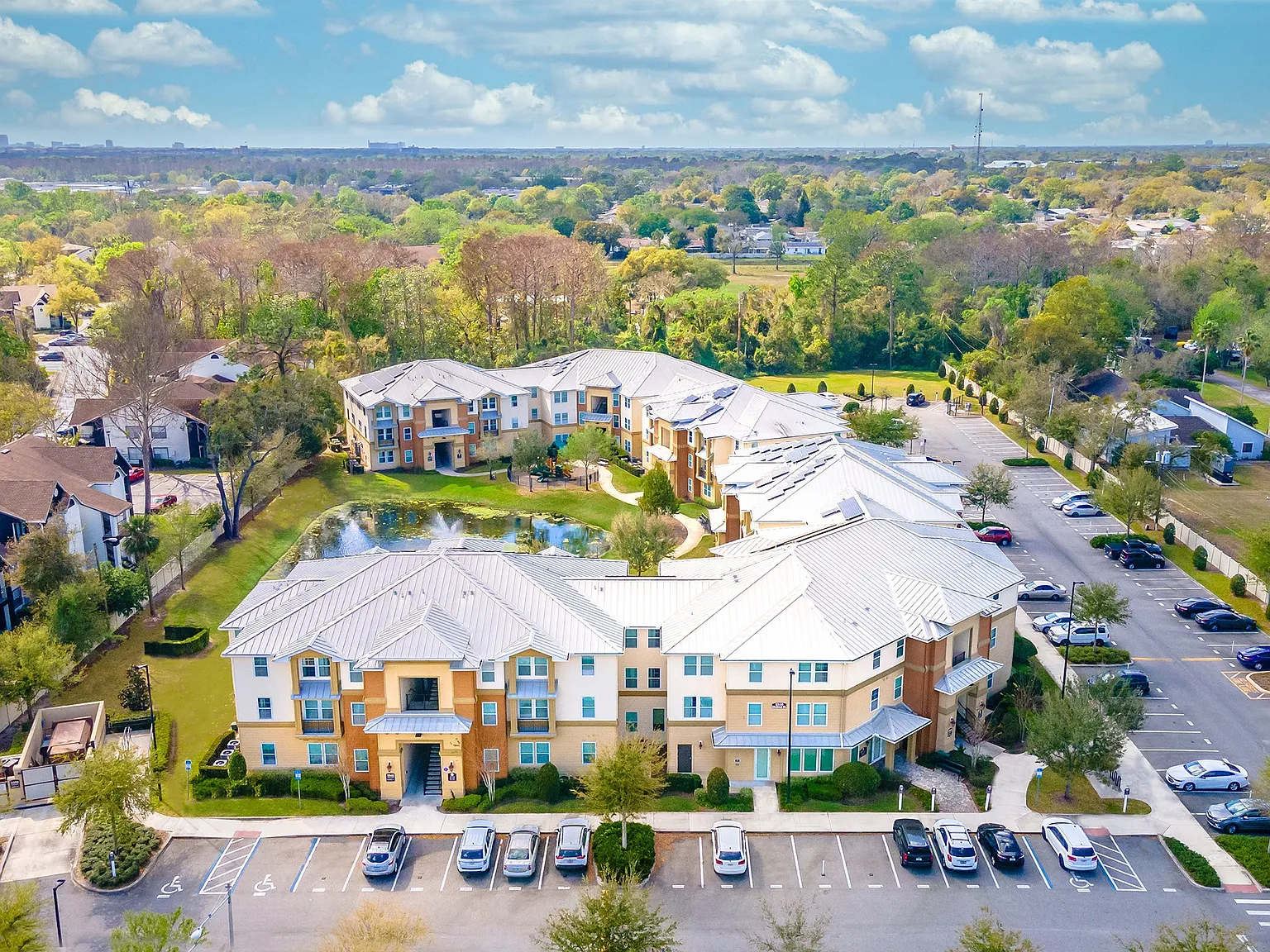 Goldenrod Pointe — Photo 3
