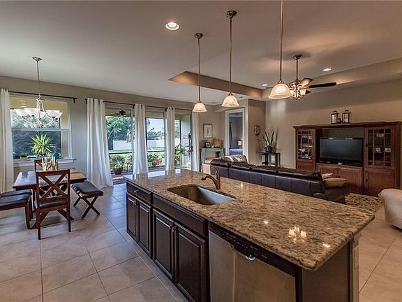 3rd image of 9120 Peregrine Way