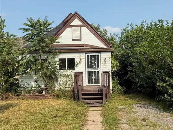 2425 Jackson Ave, Kansas City, MO 64127