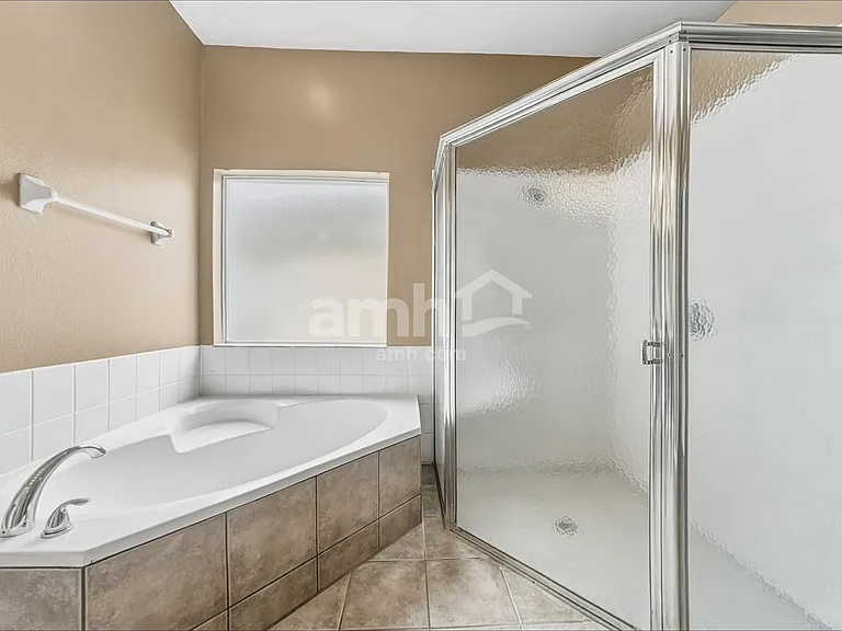 922 Lake Biscayne Way — Photo 10