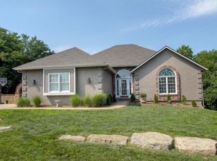 22101 SW West Valley Rd, Peculiar, MO 64078