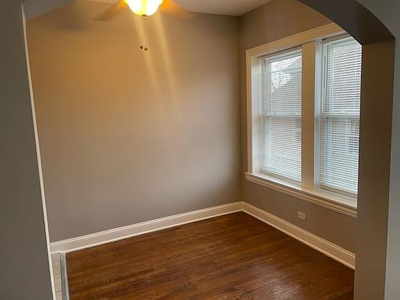 4th image of 4858 W Warner Ave #2