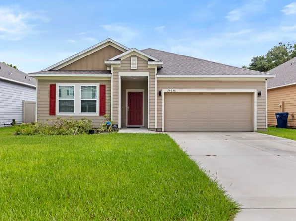 24656 NW 7th Ln, Newberry, FL 32669