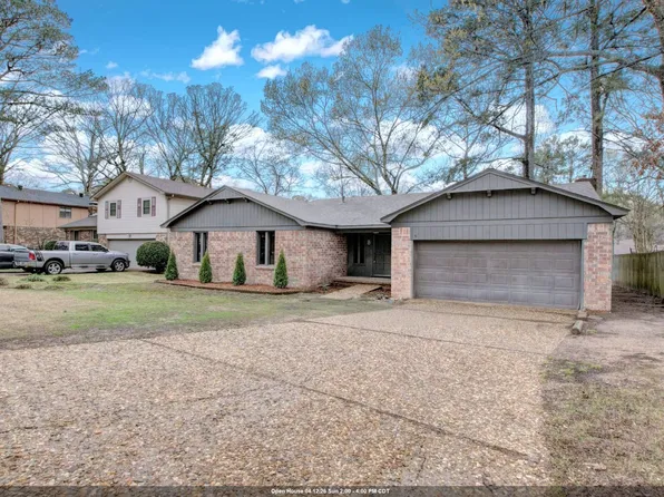 8 Fox Run Dr, Little Rock, AR 72210