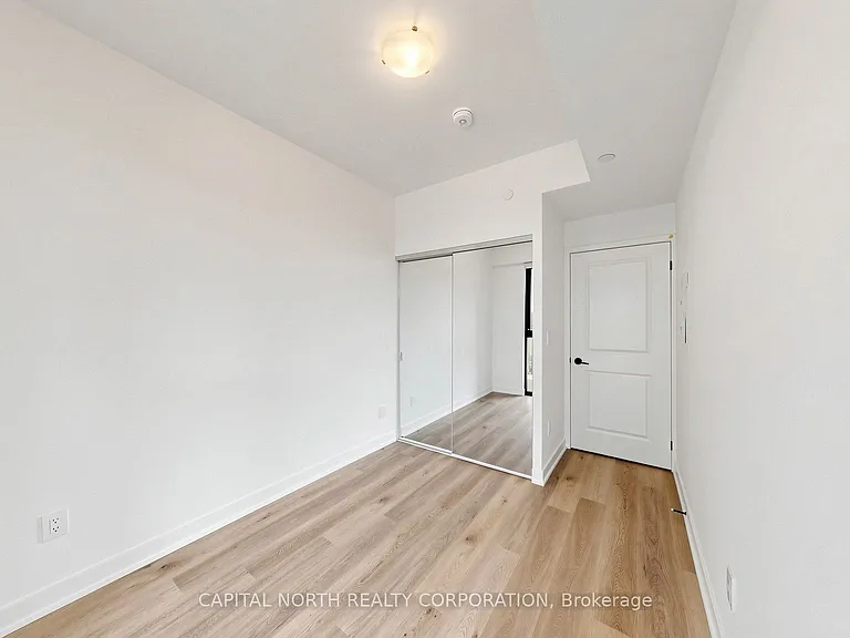 2075 Lakeshore Rd #708 — Photo 19