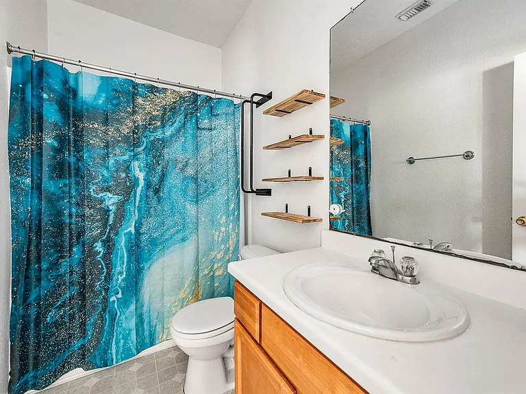 6162 Settlers Lake Cir E — Photo 14