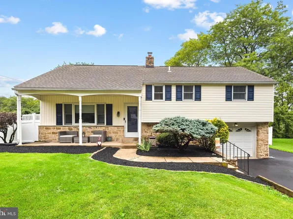 313 Upper Valley Rd, North Wales, PA 19454