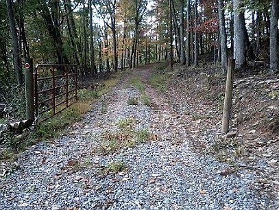 2nd image of 371 Castle Ridge Rd