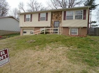 212 Big Arch Rd, Godfrey, IL 62035