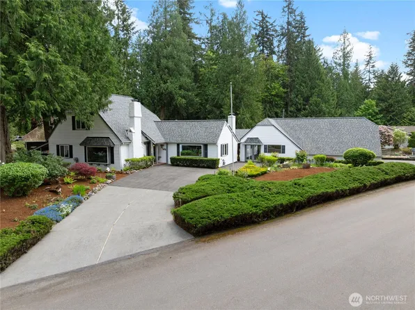3306 217th Place SE, Sammamish, WA 98075