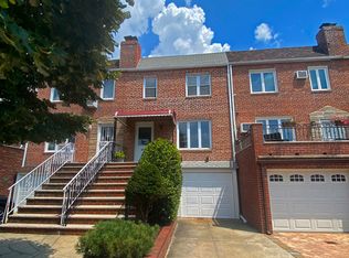 6321 77th St, Middle Village, NY 11379