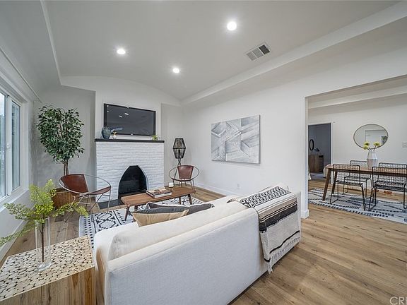 4th image of 3301 Larga Ave