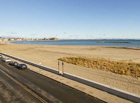 4th image of 92 Winthrop Shore Dr #3