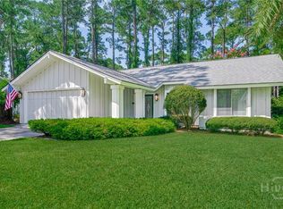 19 Village Green Cir, Savannah, GA 31411