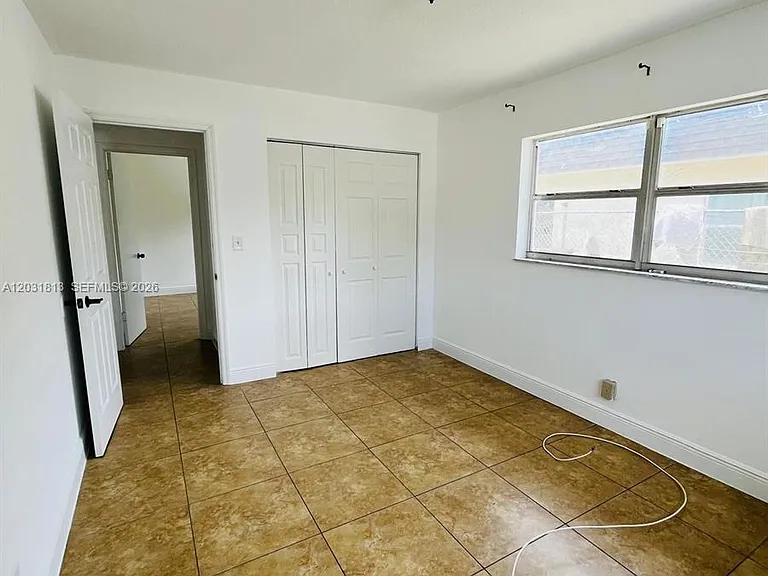 7701 SW 10th Ct #1A — Photo 8