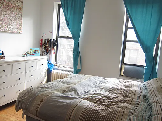 Rented by Tosh Marks Property Group | media 23