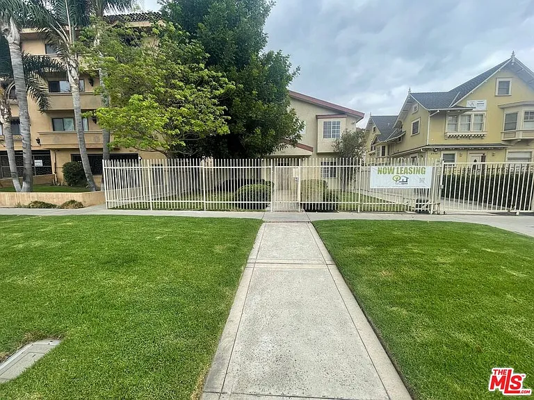 2642 Ellendale Pl #103 — Photo 3