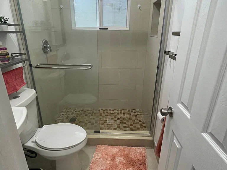 155 SW 33rd Ave — Photo 22