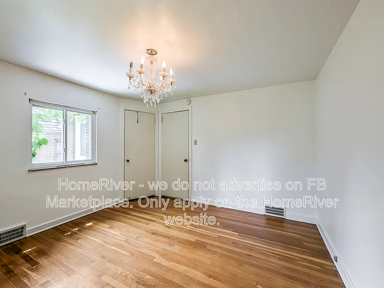 383 Broadmoor Ave — Photo 7
