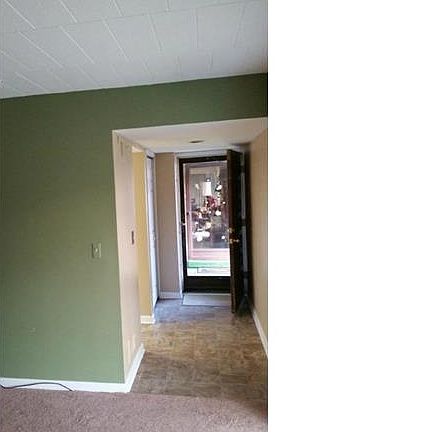 5th image of 18214 University Park Dr