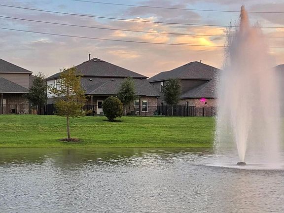 2nd image of 1523 Alpine Dr