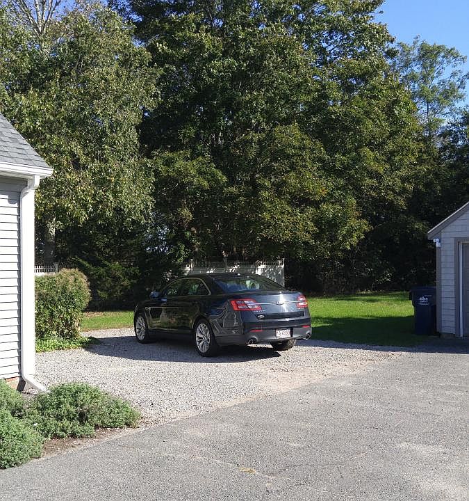 parking for 2nd floor tenants