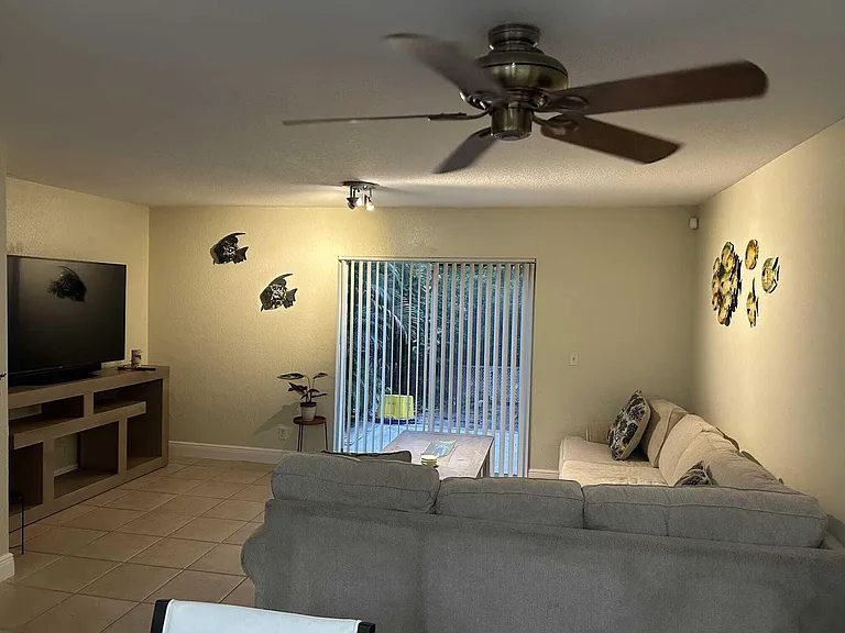 822 Summit Lake Dr — Photo 3