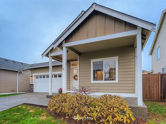 2nd image of 487 Peterson Dr E