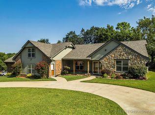 6717 S Oswego Ave, Tulsa, OK 74136