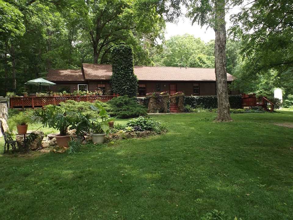  Ozark home and 2 creeks